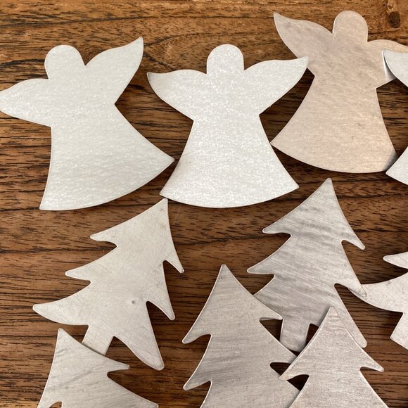 20 Silver Colored Holiday Metal Cutouts for your Holiday Project - Picture 3 of 13
